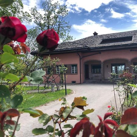 Villa Bonelli Bed & Fest Savigliano Eksteriør bilde