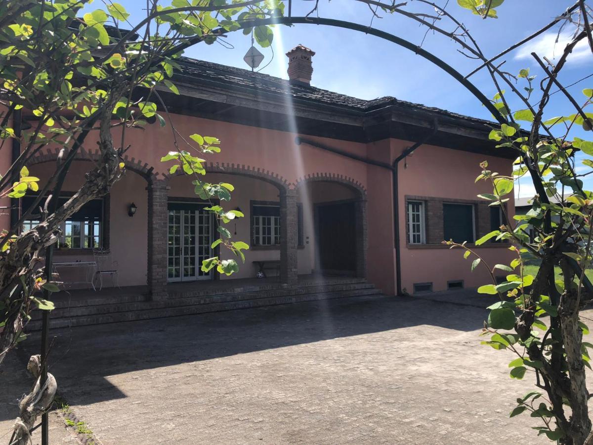 Villa Bonelli Bed & Fest Savigliano Eksteriør bilde